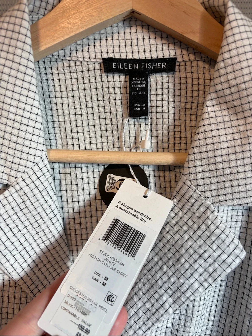 EILEEN FISHER Gingham Check Short-Sleeve Organic Cotton Ripple Notch Shirt - Picture 1 of 8